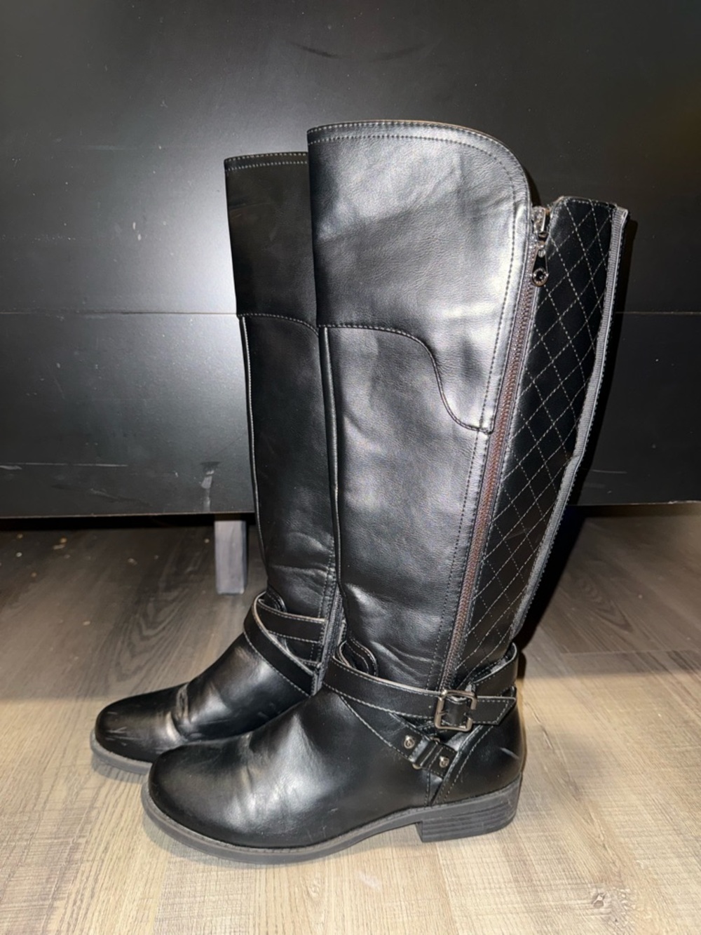 Women's Black Quilted-Back Riding Boots